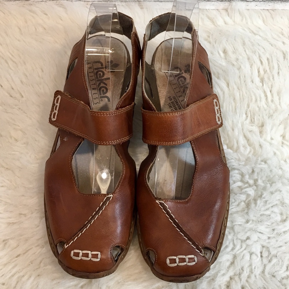 ⭐️ EUC Rieker Unisex Antistress German Sandals 41